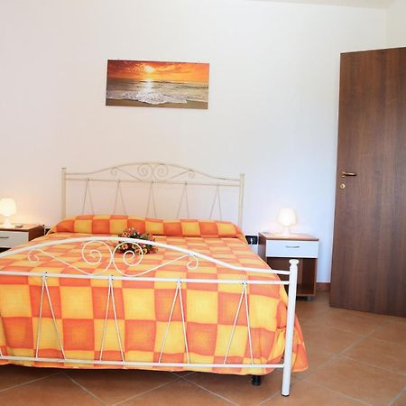 Damiavacanze Casa Vacanza Al Mare A Torre Vado Apartamento Quarto foto