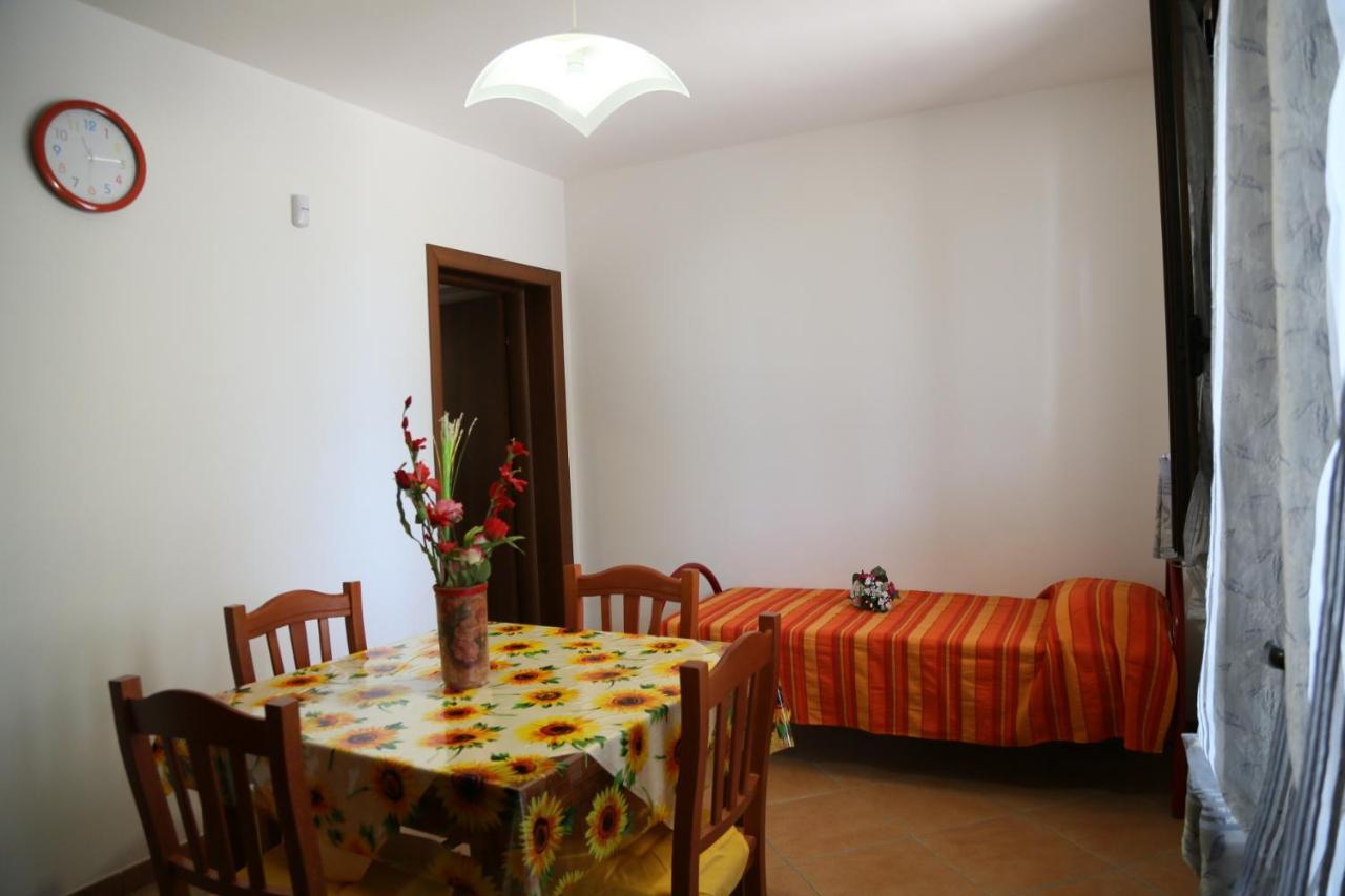 Damiavacanze Casa Vacanza Al Mare A Torre Vado Apartamento Exterior foto