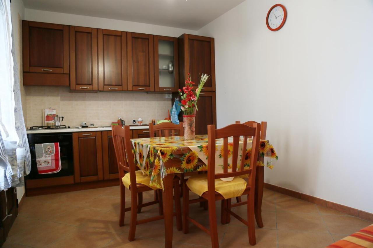 Damiavacanze Casa Vacanza Al Mare A Torre Vado Apartamento Exterior foto